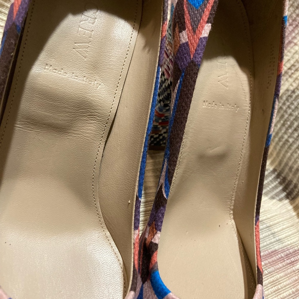 New J. Crew Multicolored  Pump with 3-3/4” heels., size 7.5.  Never worn. - Picture 7 of 14